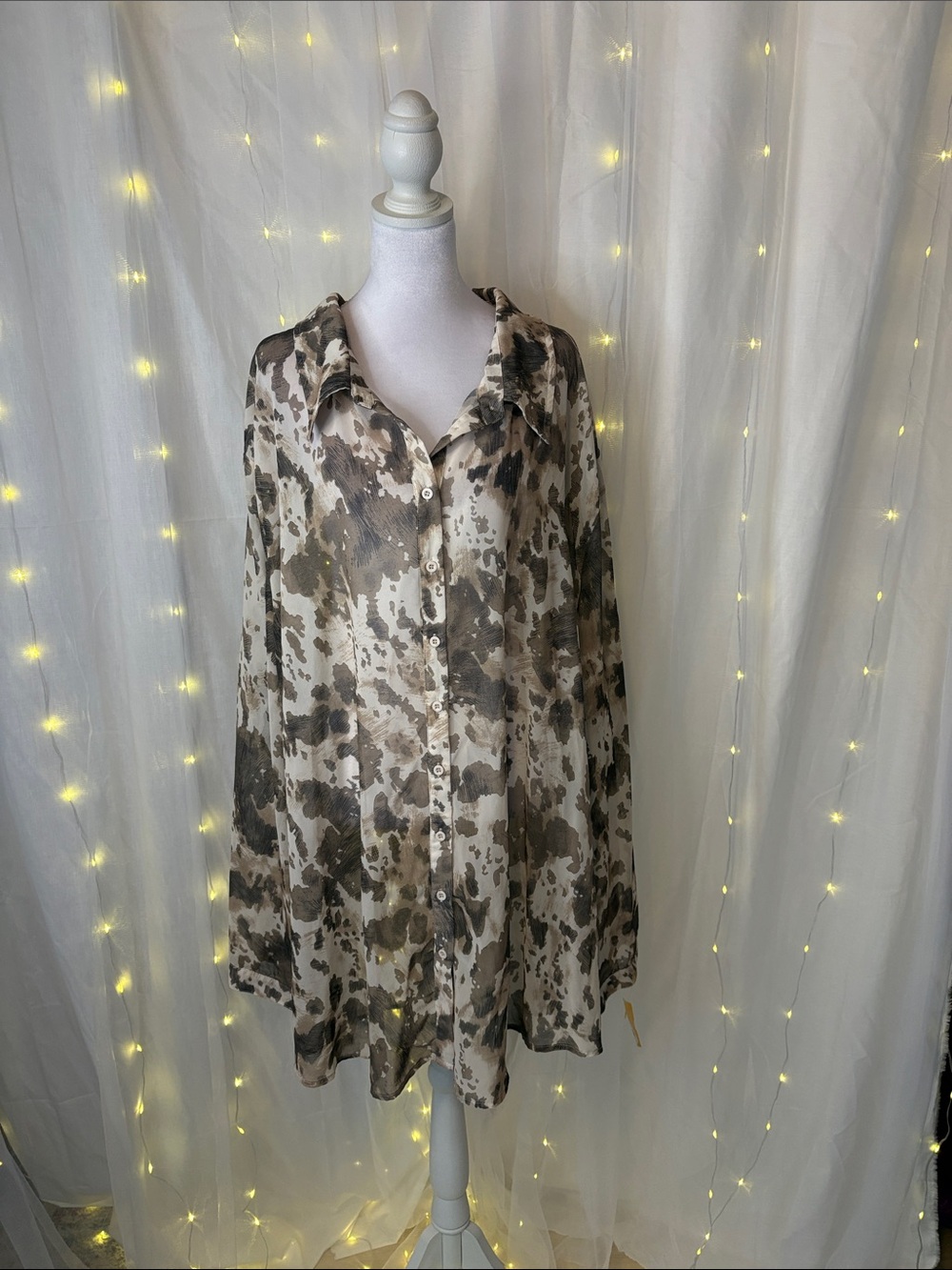 PrettyLittleThing Taupe and Cream Button Down Shirt